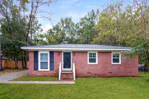 featured image of 305 Laurel Ave