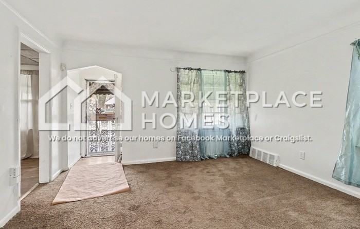 18675 Forrer St - Photo 3 of 26