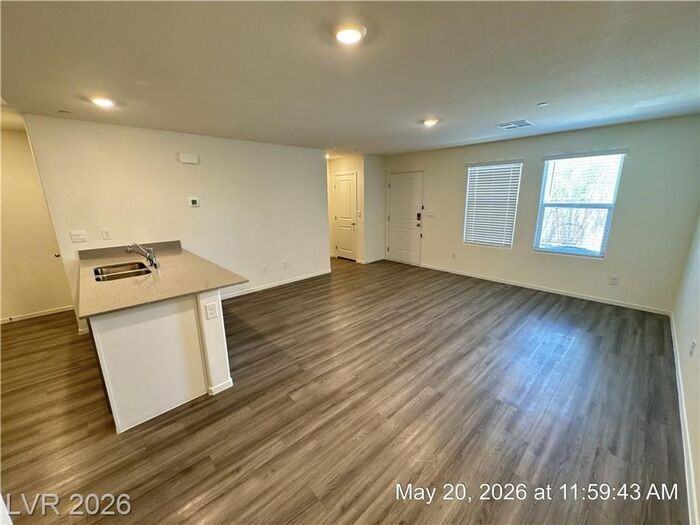 4916 Apple Mesa Ave - Photo 3 of 31