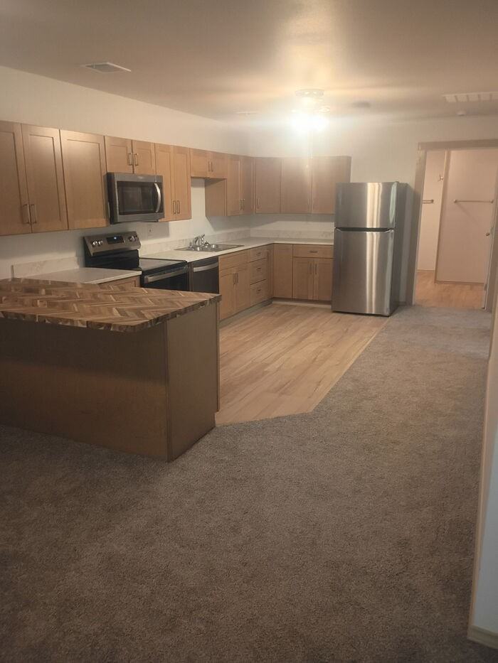 738 Old Pin Oak Rd - Photo 5 of 39
