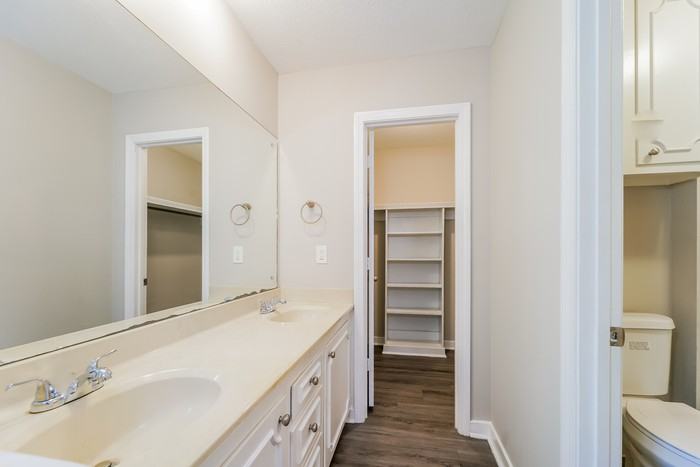 209 Spanish Oak Dr - Photo 7 of 11