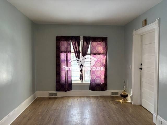 2625 2nd Ave S #1 - Photo 4 of 12