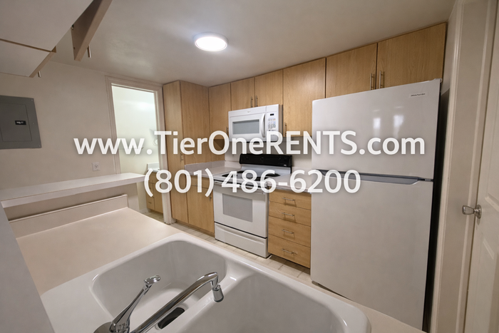 5344 S 3600 W #8 - Photo 3 of 17