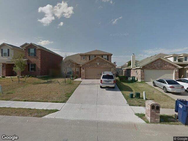 1806 Sable Wood Dr - Photo 2 of 11