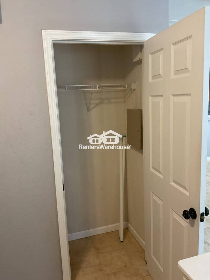 9619 Littleleaf Dr - Photo 7 of 17