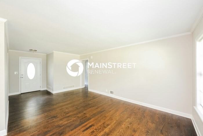1675 Dogwood Trl - Photo 4 of 16