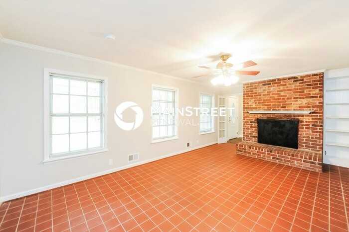 1675 Dogwood Trl - Photo 5 of 16