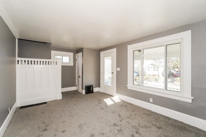 788 Saxon Ave - Photo 2 of 15