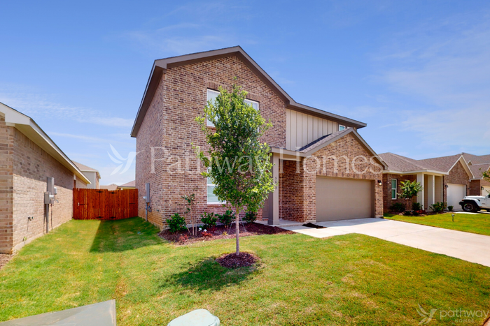 5609 Cookstown Ln - Photo 2 of 17
