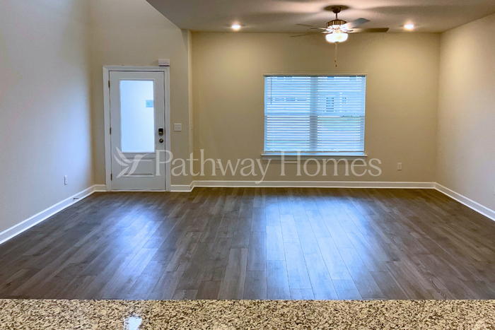 2407 Nabali Way - Photo 3 of 10