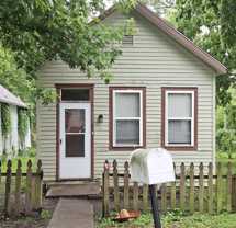 1021 Pottawatomie St - Photo 1 of 1
