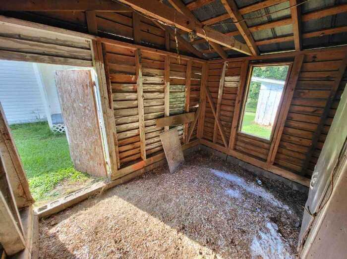 1474 Neighbors Rd - Photo 5 of 24