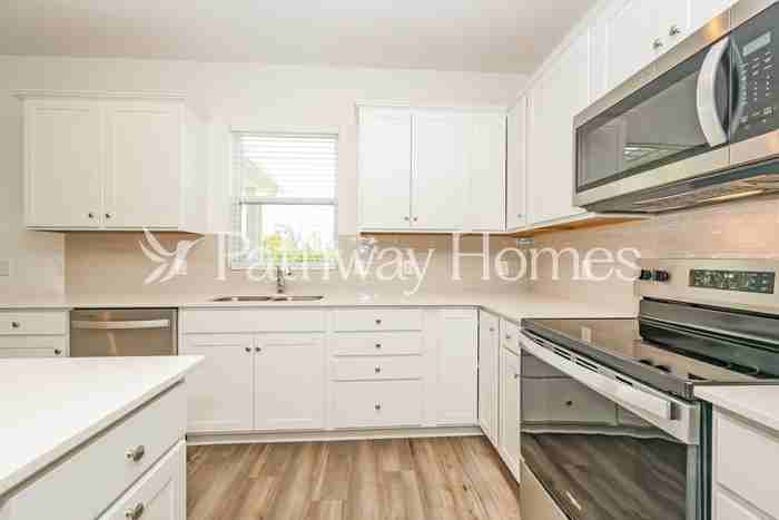 3918 Tinpiper Trce - Photo 5 of 15