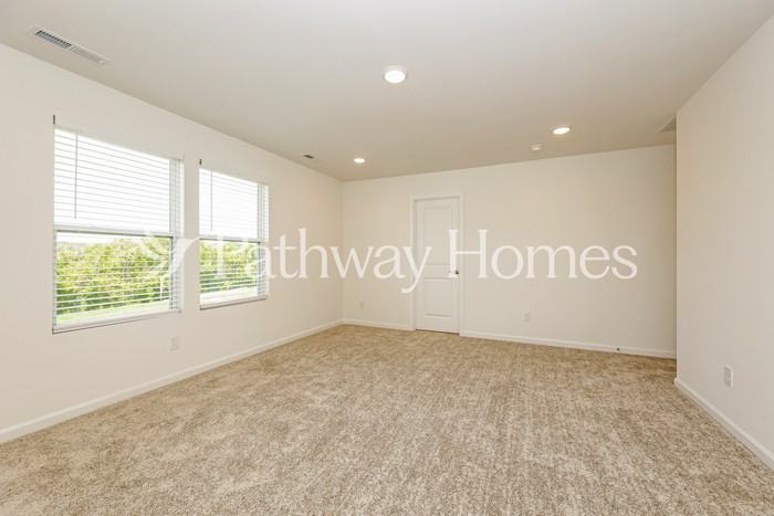 3918 Tinpiper Trce - Photo 7 of 15