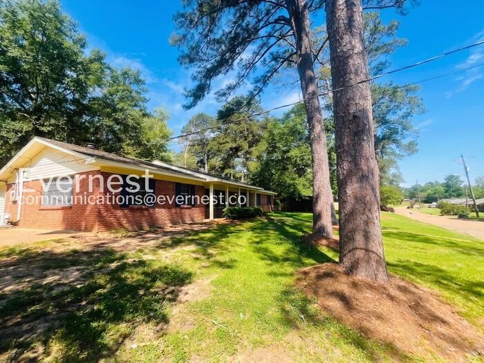 114 Rollingwood Dr - Photo 2 of 31