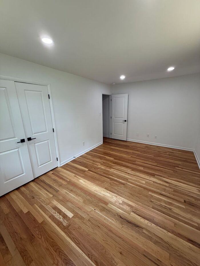 708 Hawes Ct - Photo 6 of 11