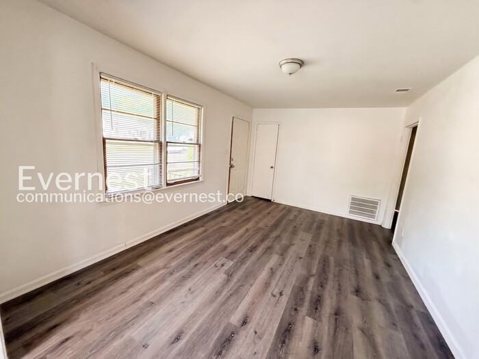 730 82nd Pl S - Photo 4 of 19