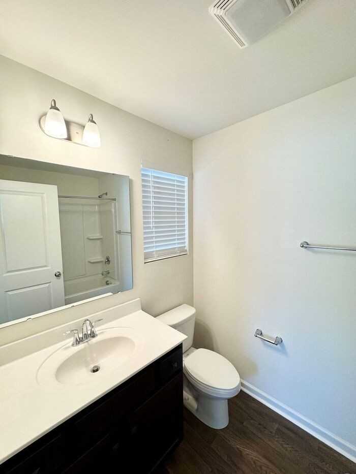 13929 Clayborn St - Photo 2 of 12