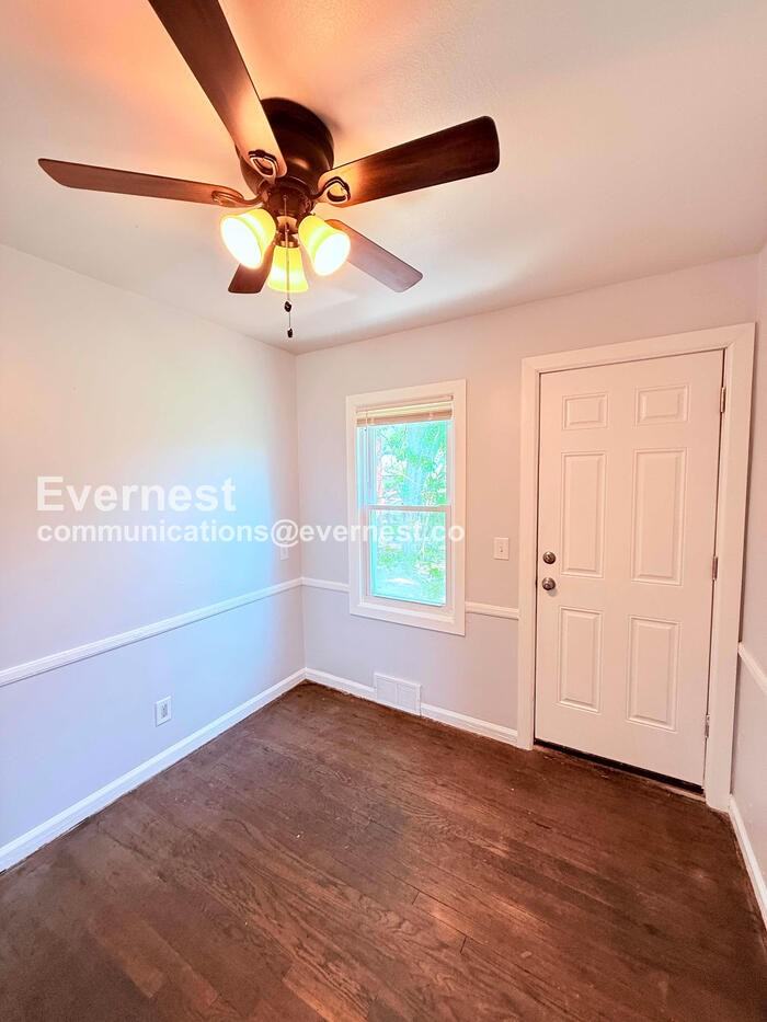16834 Fairfield St - Photo 7 of 25