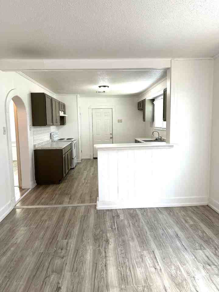 720 Avenue H #NA - Photo 2 of 14