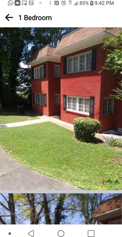 2410 Arlington Cres - Photo 2 of 8