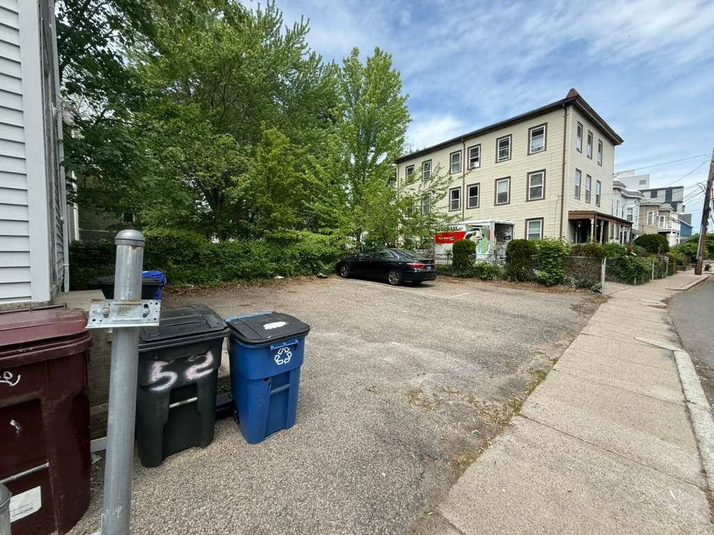 50 Raymond St #1 - Photo 2 of 25