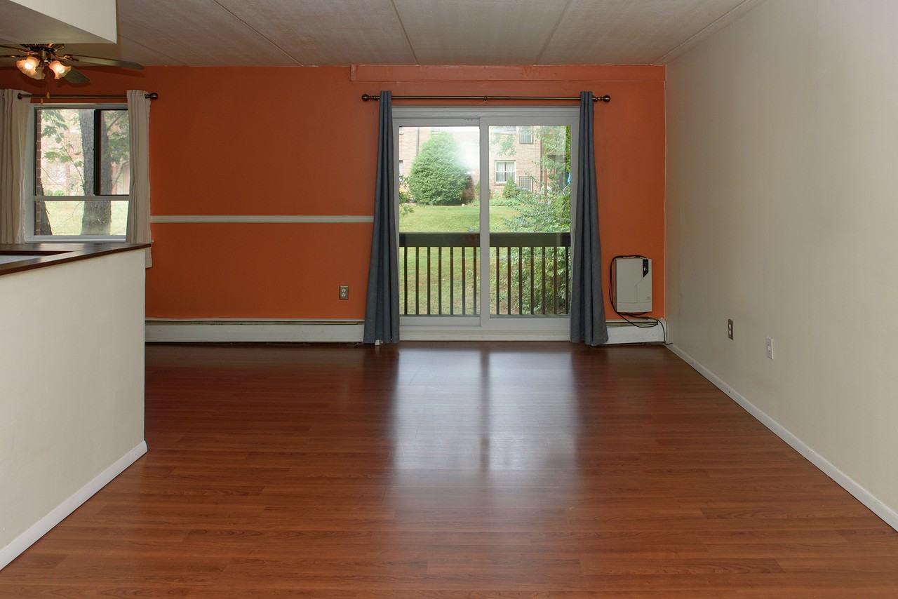 280 Bridgewater Rd #E12 - Photo 2 of 36