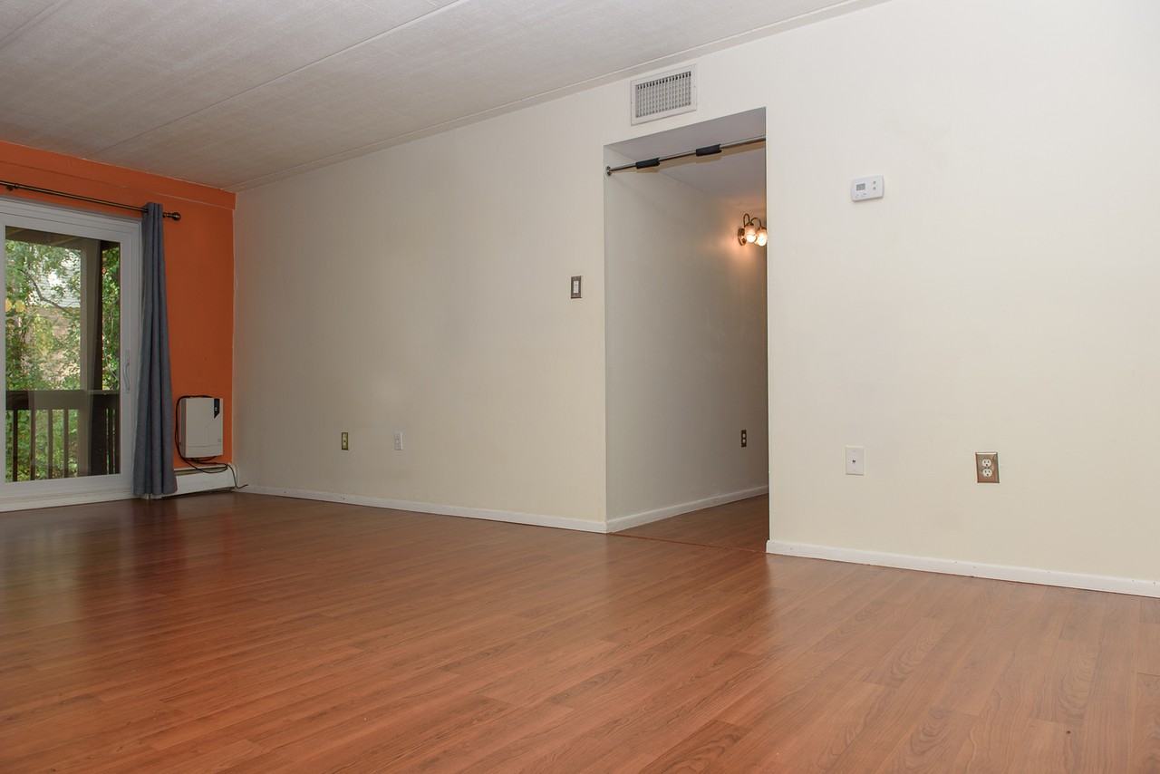 280 Bridgewater Rd #E12 - Photo 3 of 36