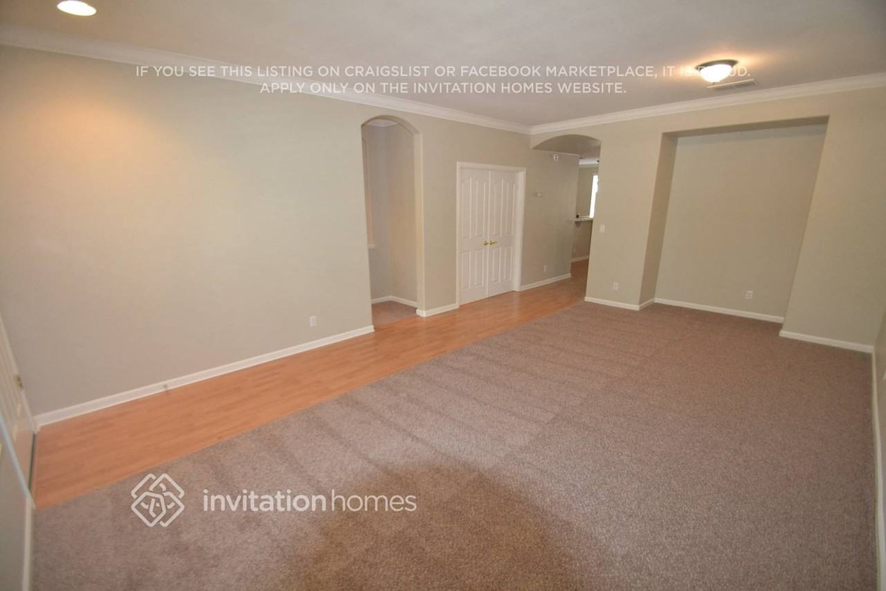 15 Bascom Ct - Photo 3 of 12