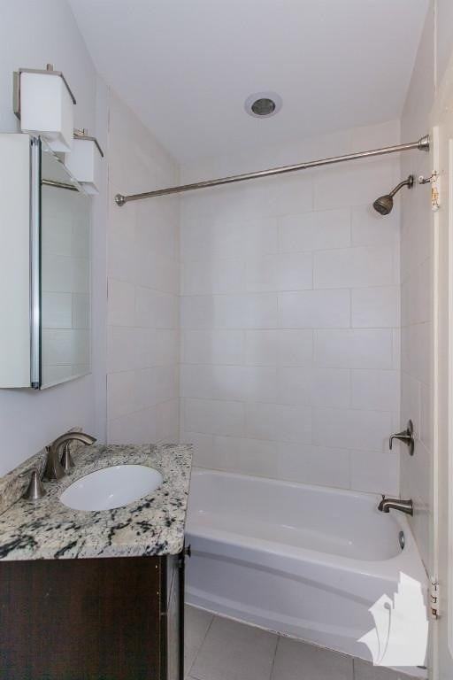 2235 W Wilson Ave #2231-2 - Photo 6 of 9