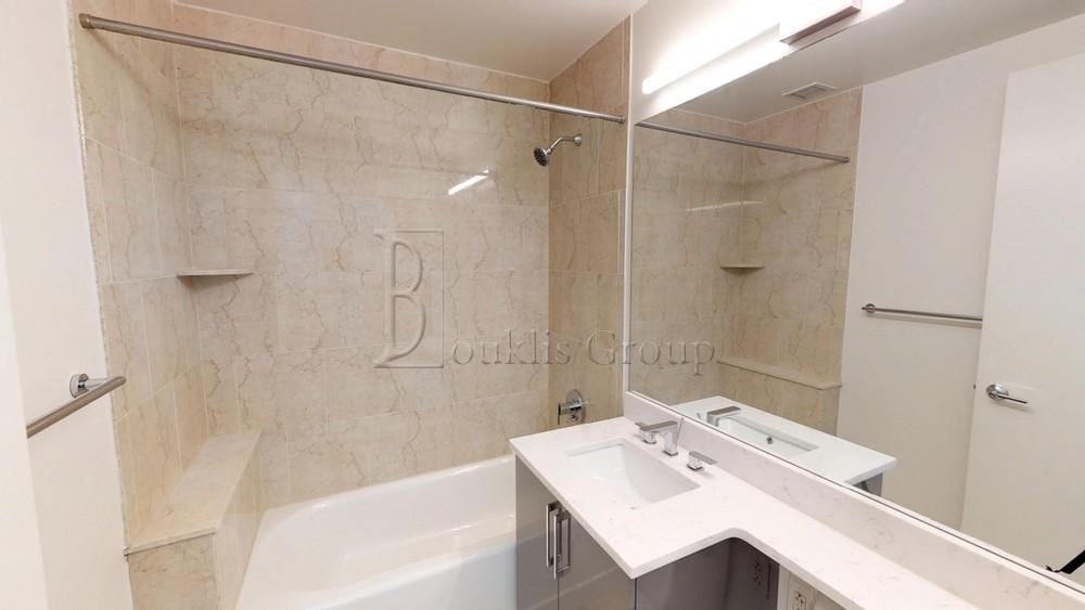 Hanover Sq #8L - Photo 6 of 6