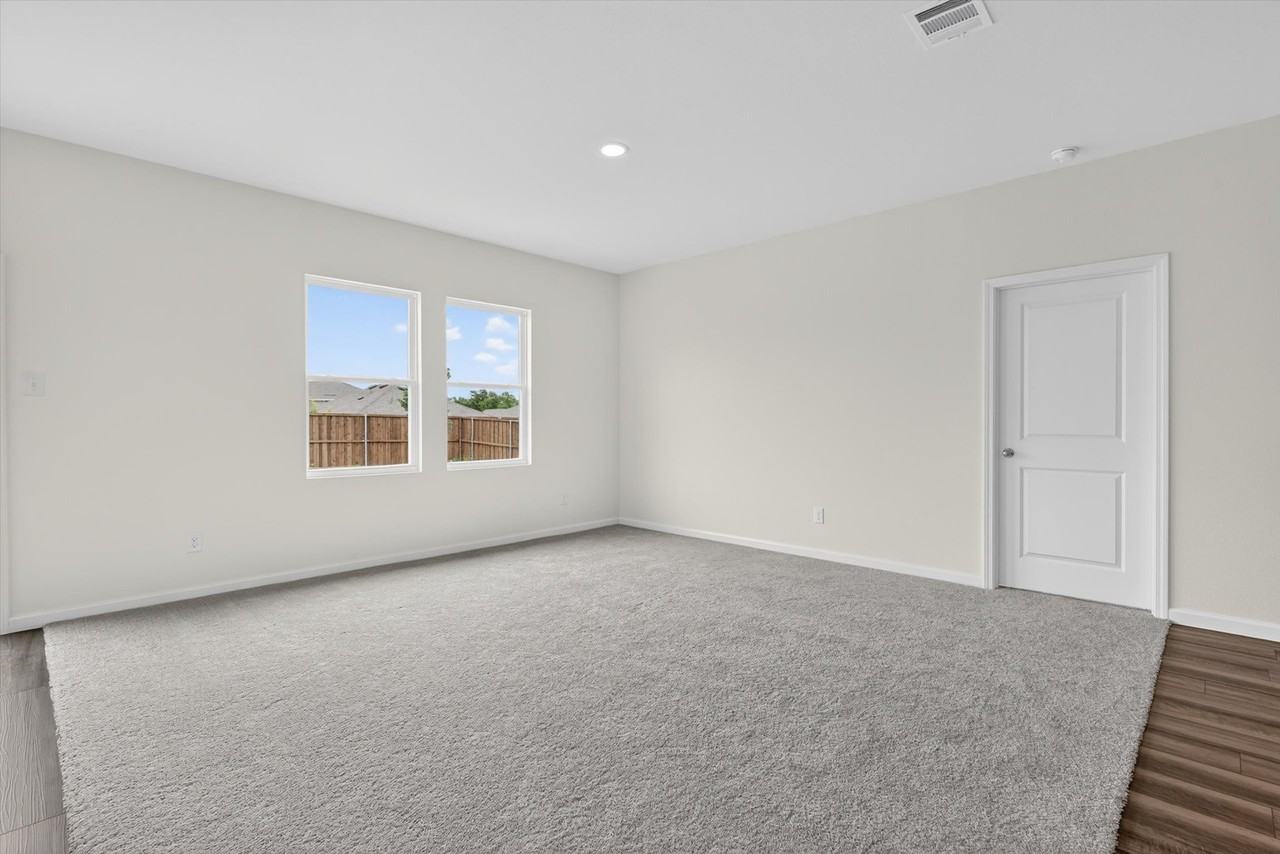 1301 Elliott Rd #1 - Photo 4 of 26