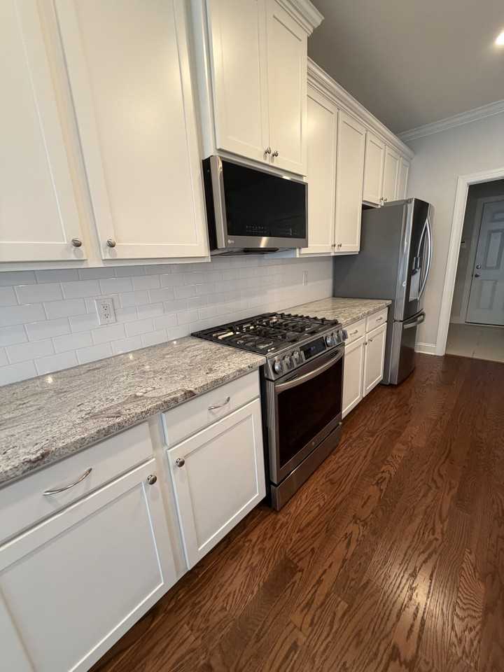 168 Martello Rd #1 - Photo 5 of 27