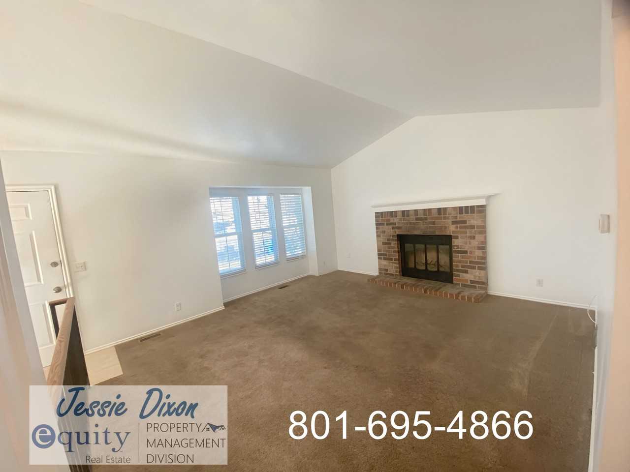 879 Rice Cir #1 - Photo 5 of 19