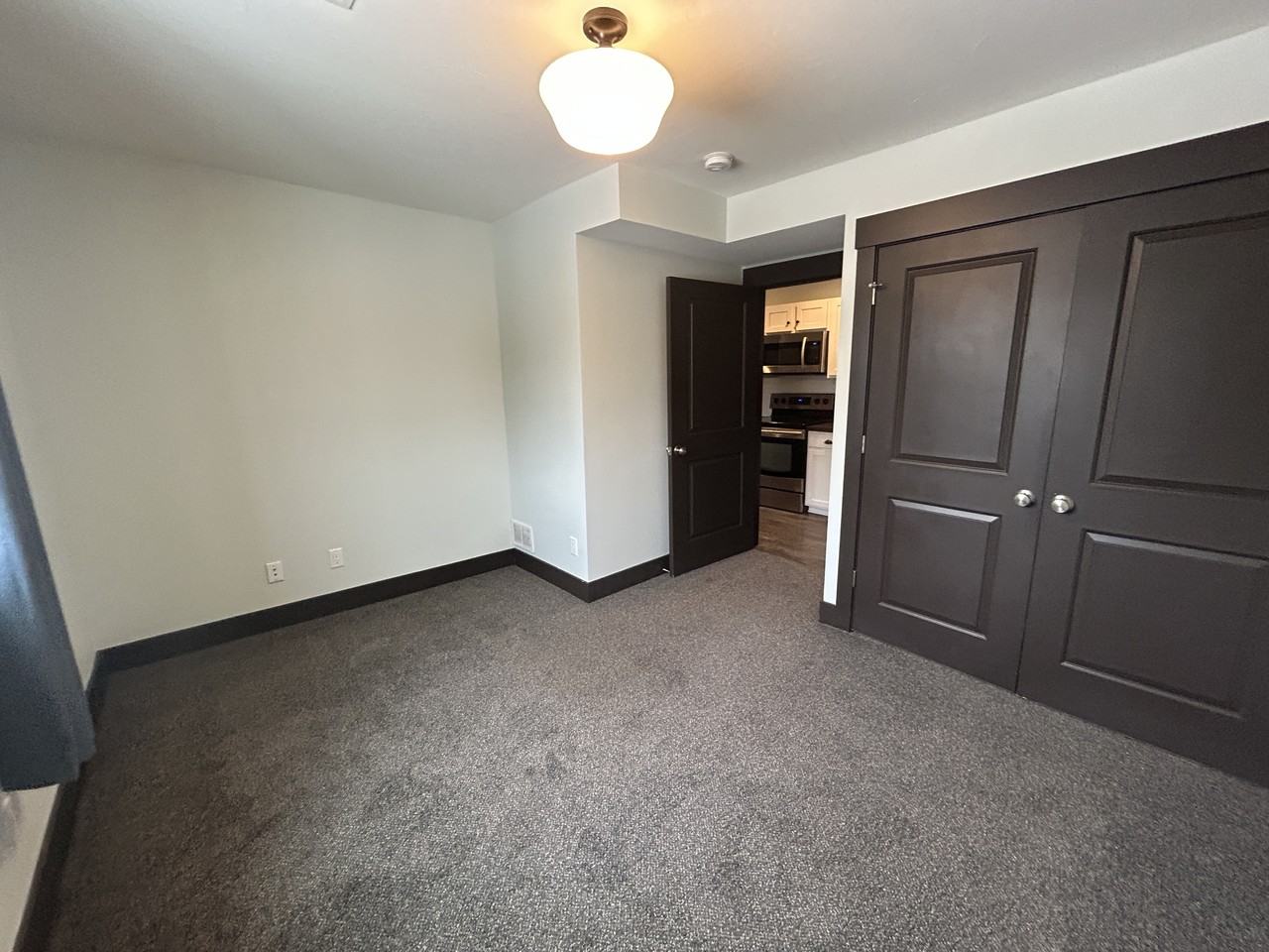 14 S Elm St #2 - Photo 3 of 8