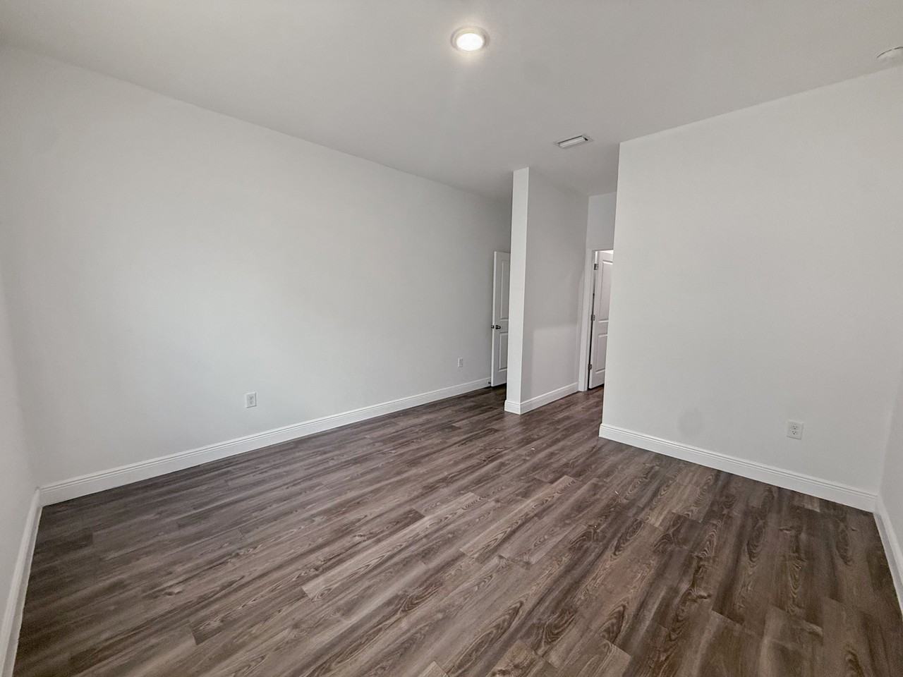 448 Grant Blvd #1 - Photo 4 of 11