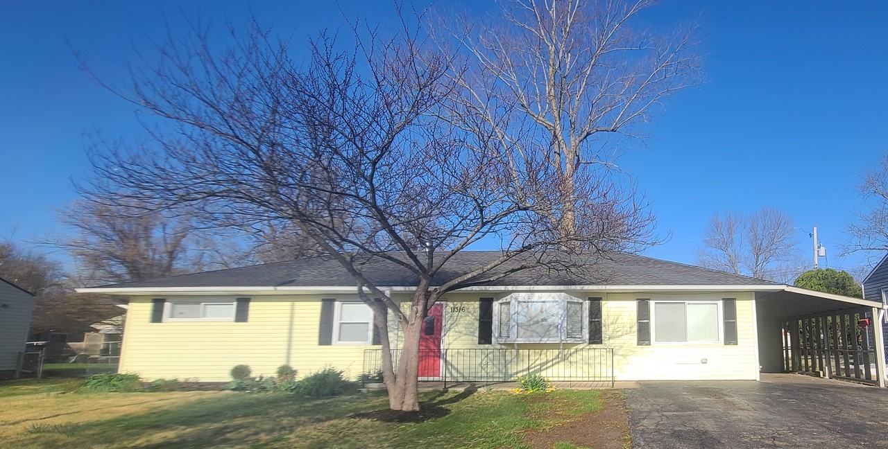 11316 Lewis Ave #1 - Photo 2 of 39