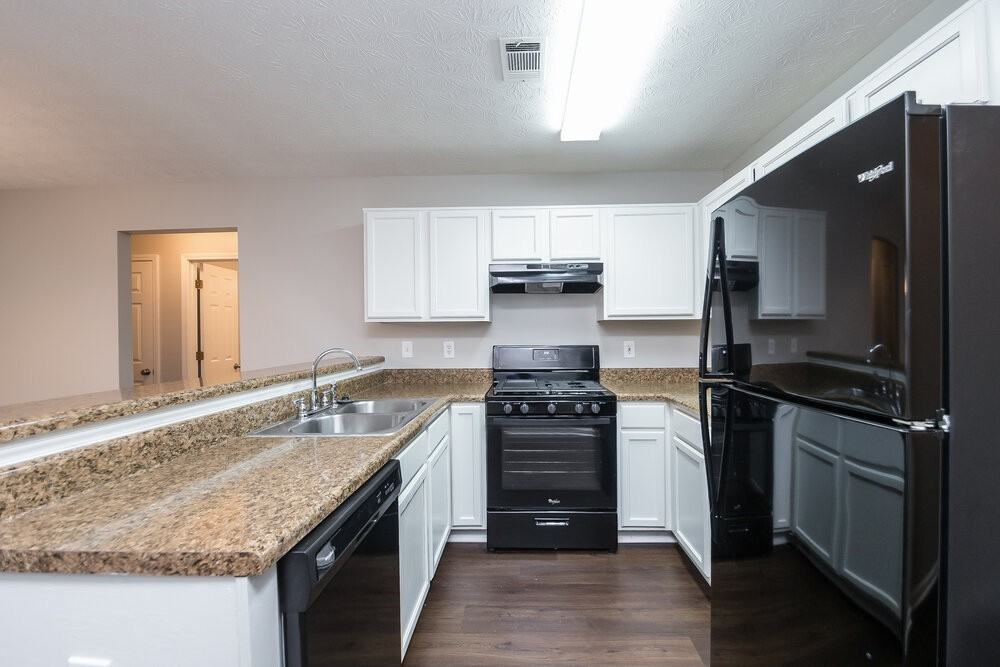 109 Stoney Brook Way - Photo 6 of 15