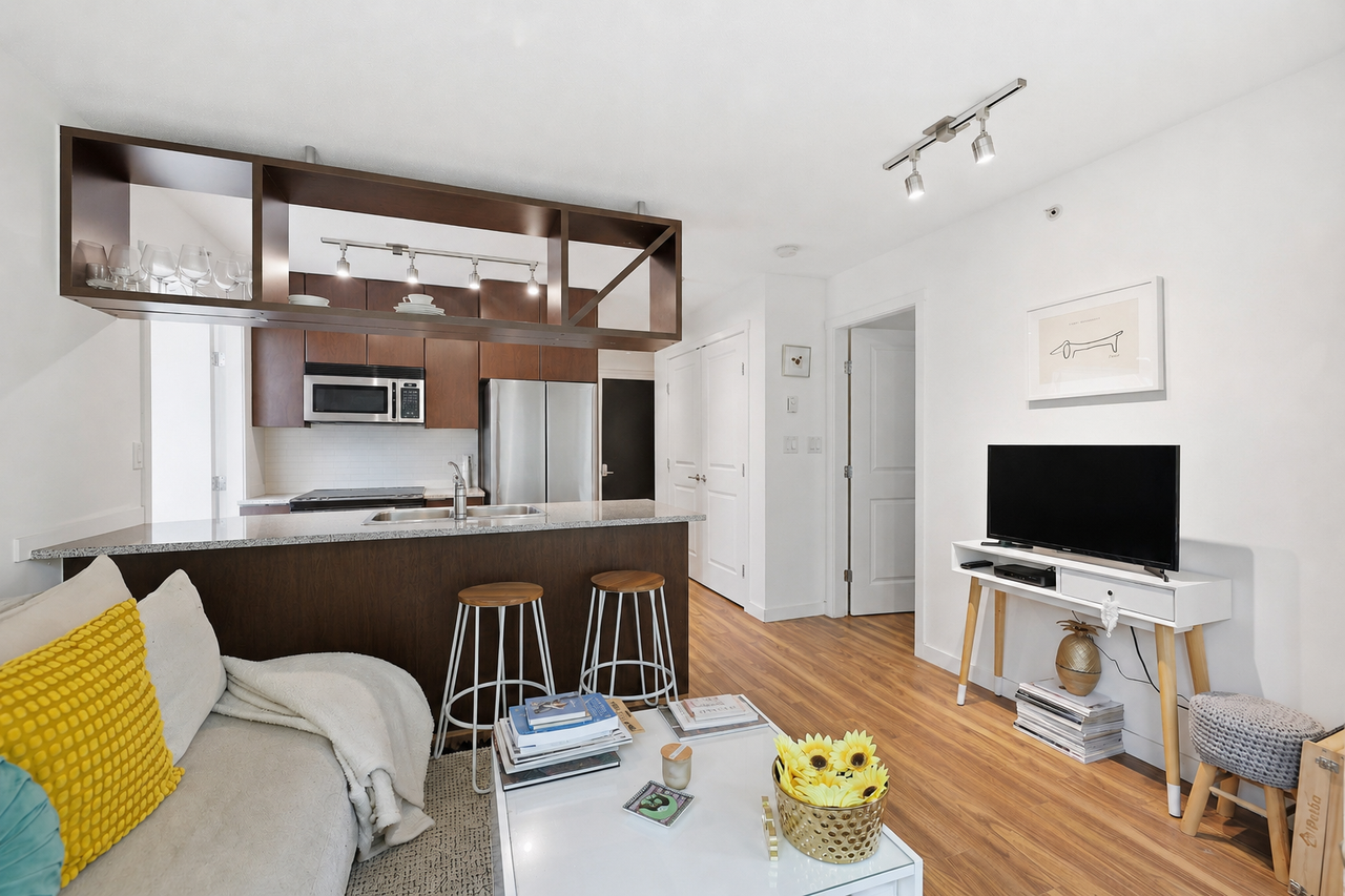1001 Richards Street #403 - Photo 3 of 16