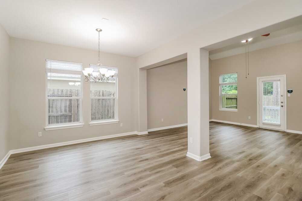 999 Arbor Way - Photo 7 of 17