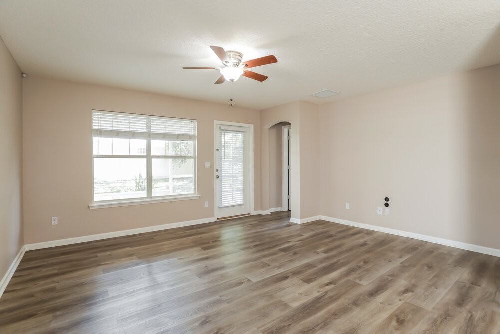 3899 Pebble Brooke Cir - Photo 4 of 16