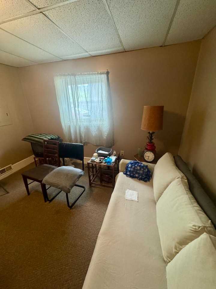 503 North State Street - 3 - Photo 4 of 10