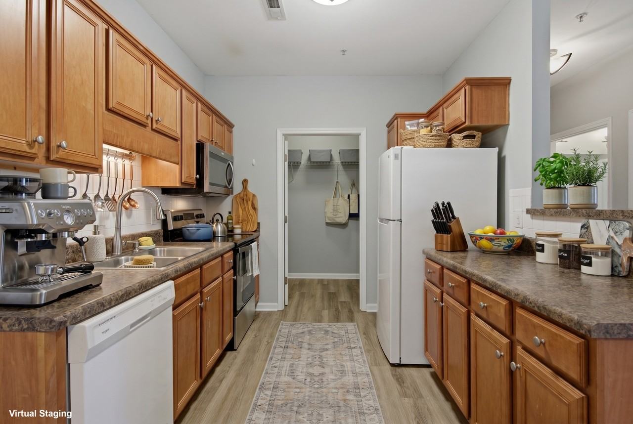 625 Marshtree Ln Unit 208 #1
