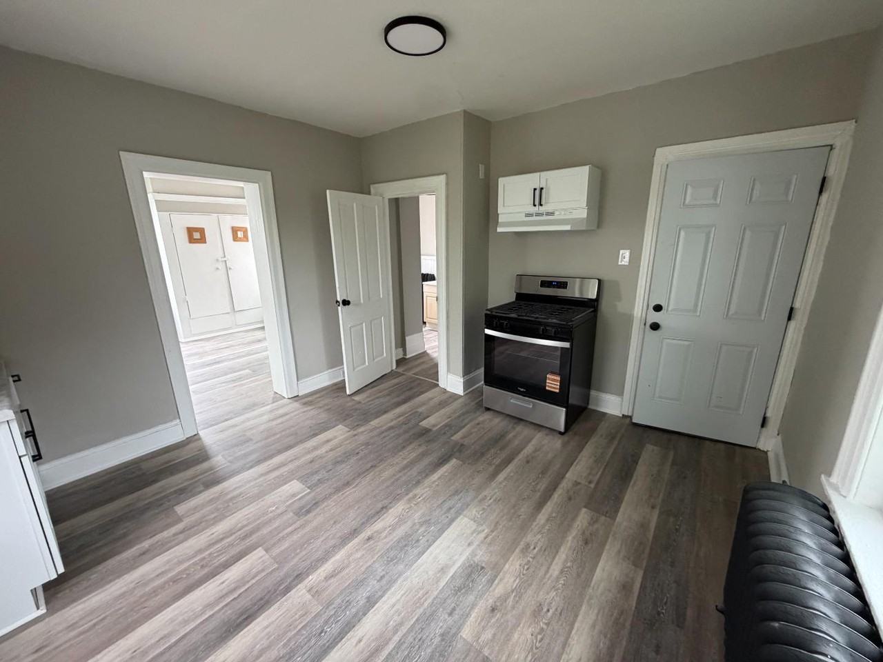 106 N 9th St - Photo 6 of 6