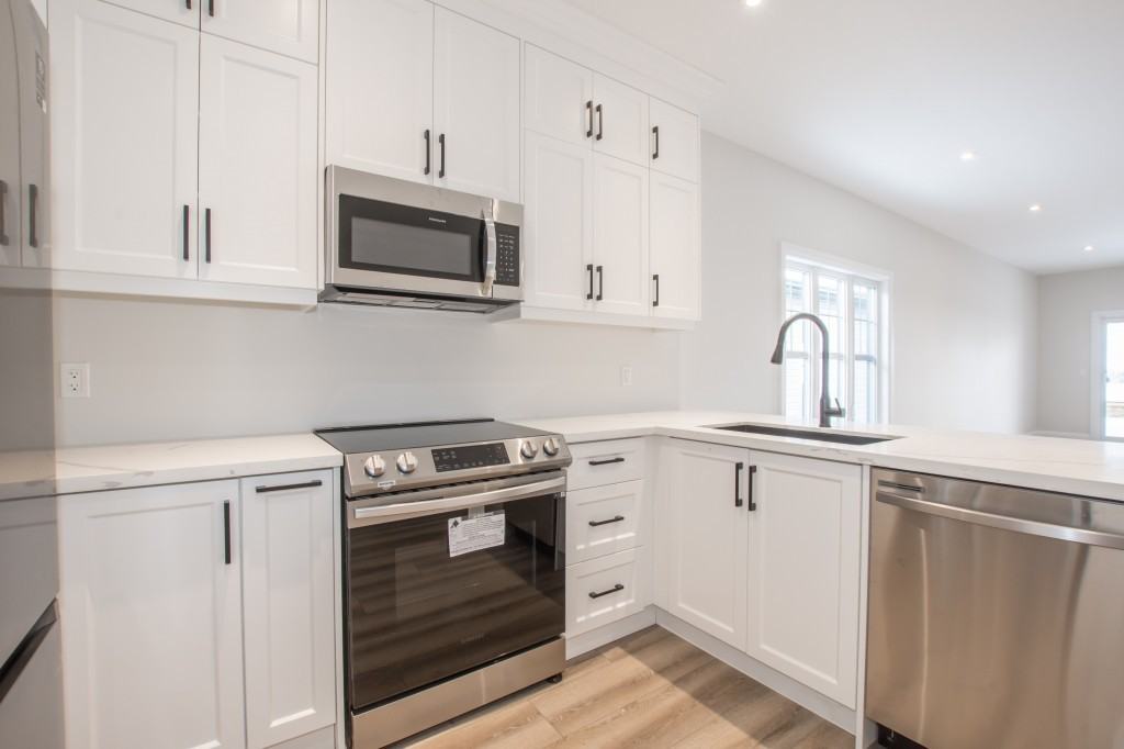 44 Hatter Ave - Photo 5 of 21