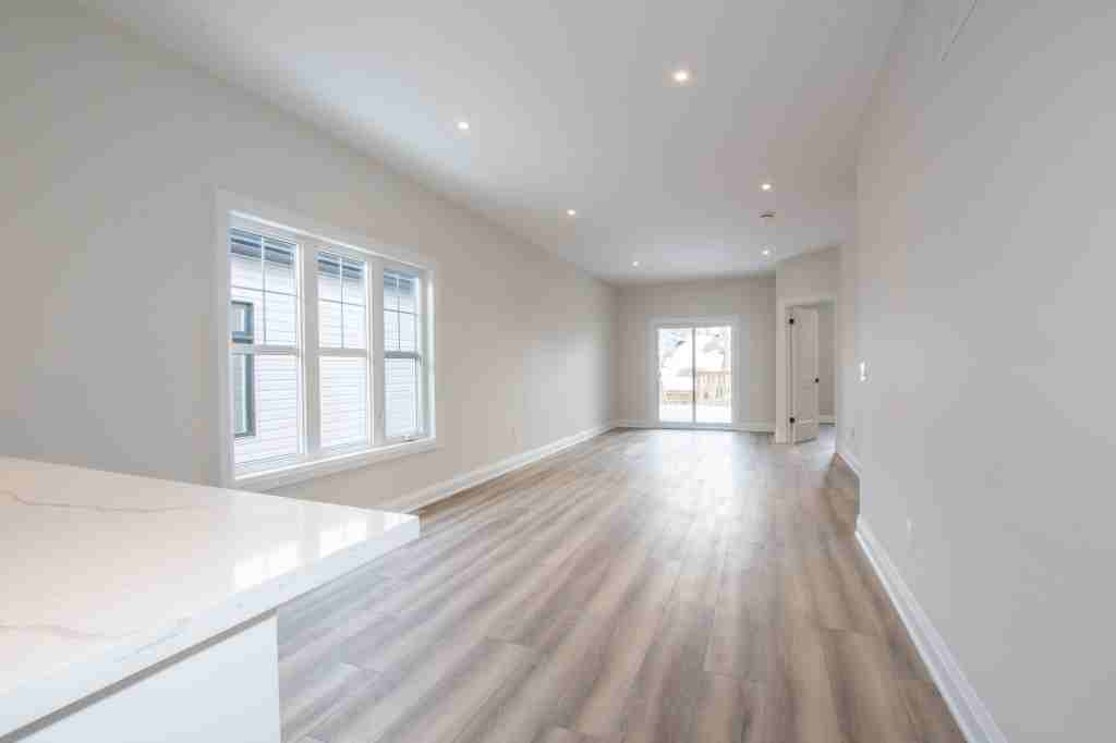 44 Hatter Ave - Photo 7 of 21