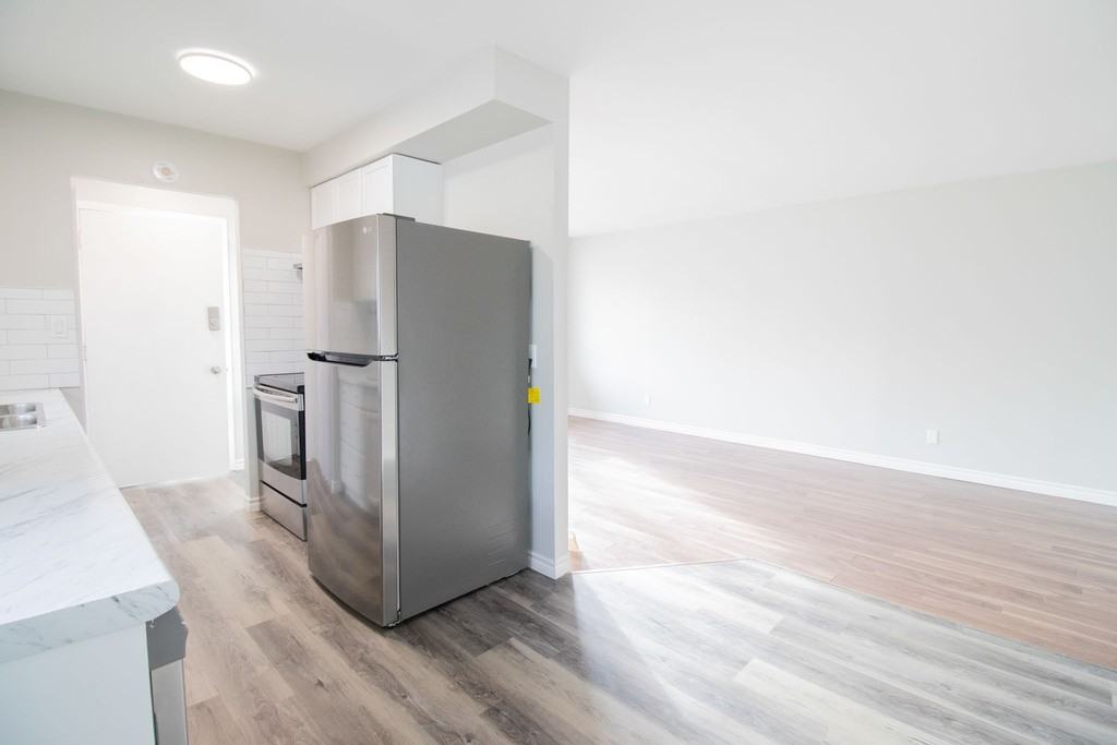 10 Wallace St - Photo 6 of 21