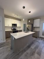 featured image of 1485 Ravelston Ave W