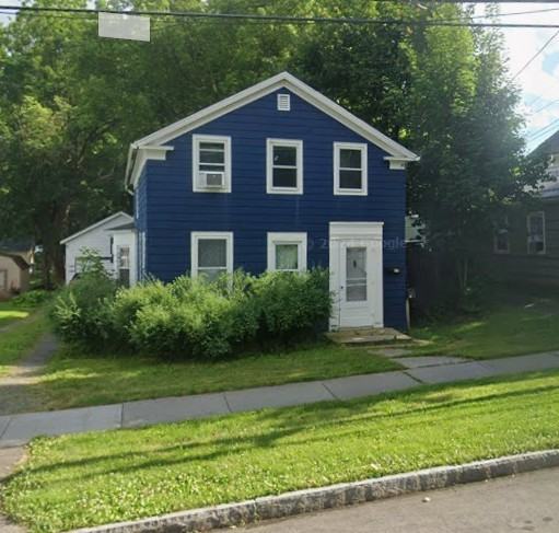 218 1/2 E Jackson St - Photo 2 of 2