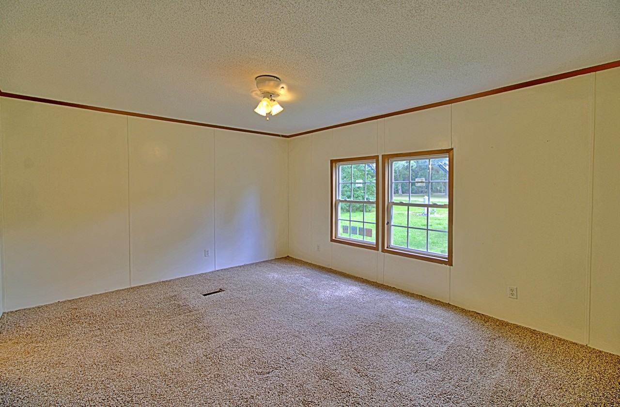 235 Fleming Loop Rd #1 - Photo 5 of 17